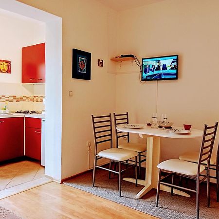 Apartments And Room Markovic Rovinjsko Selo Dış mekan fotoğraf