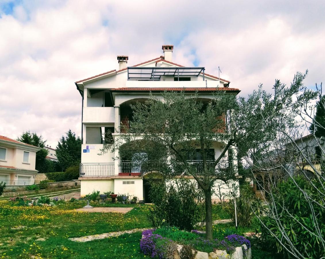 Apartments And Room Markovic Rovinjsko Selo Dış mekan fotoğraf