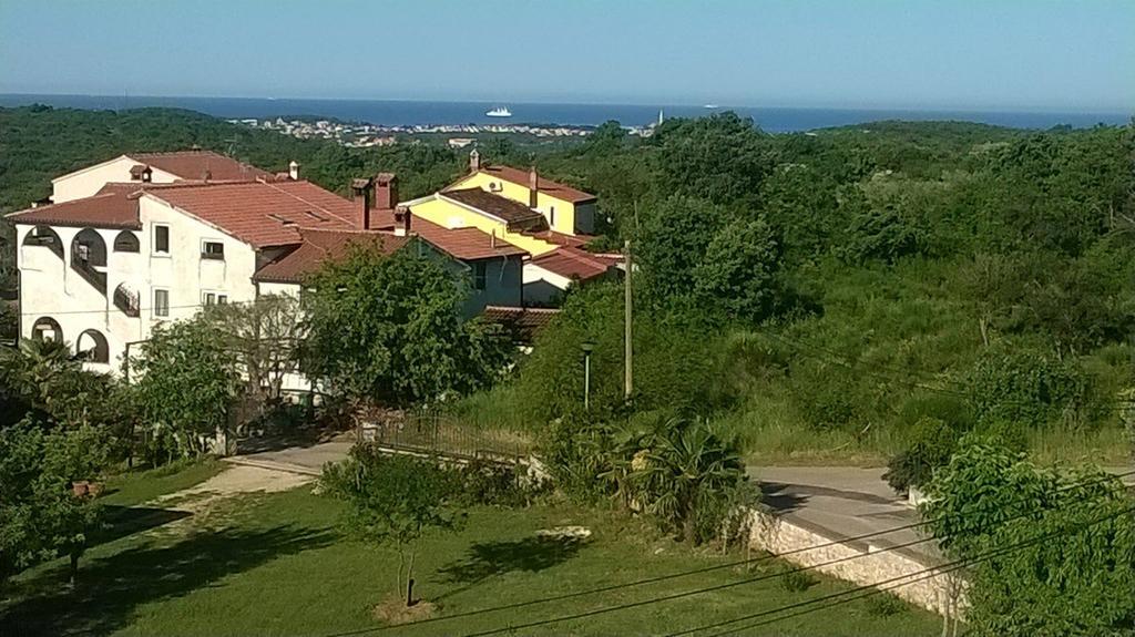 Apartments And Room Markovic Rovinjsko Selo Dış mekan fotoğraf
